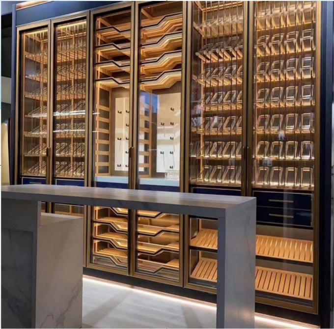 ����־ƹ�22